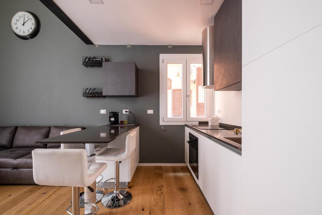 Mazzini Elegant Apartment By Wonderful Italy Bologna Eksteriør billede